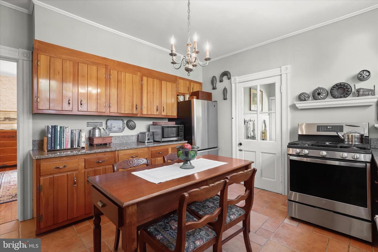 2216 Westchester Avenue photo 13