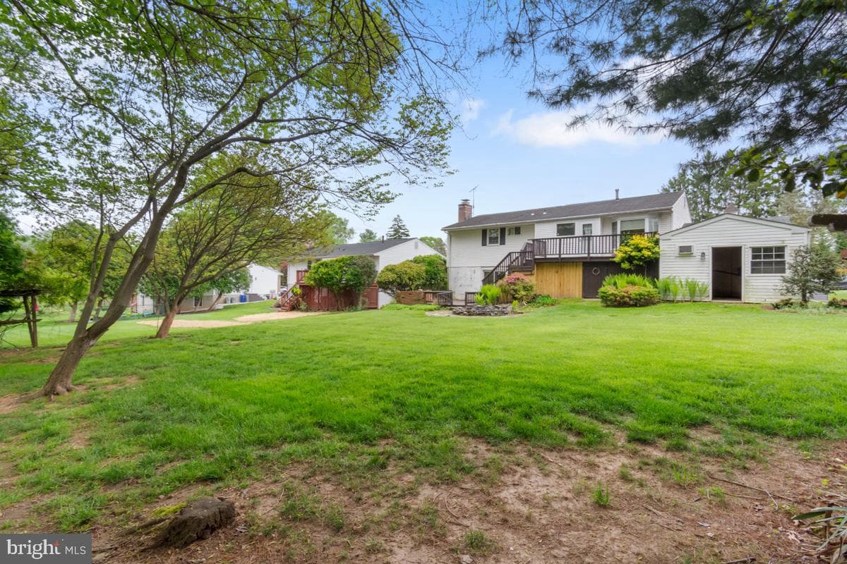 304 Townleigh Road photo 8