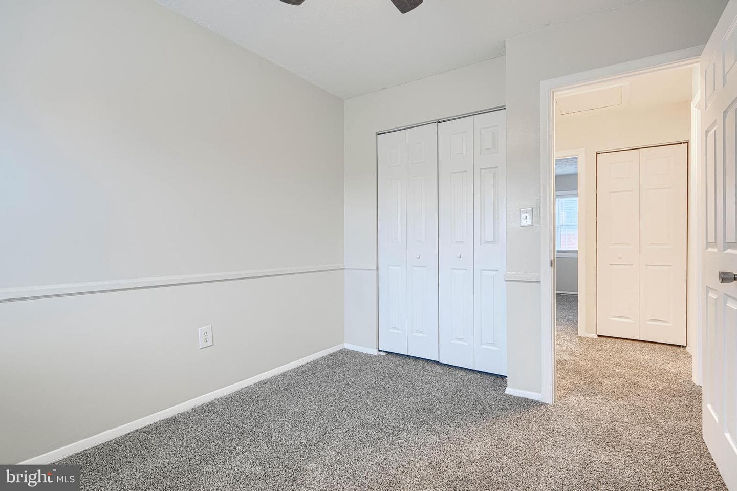 774 Seawall photo 24