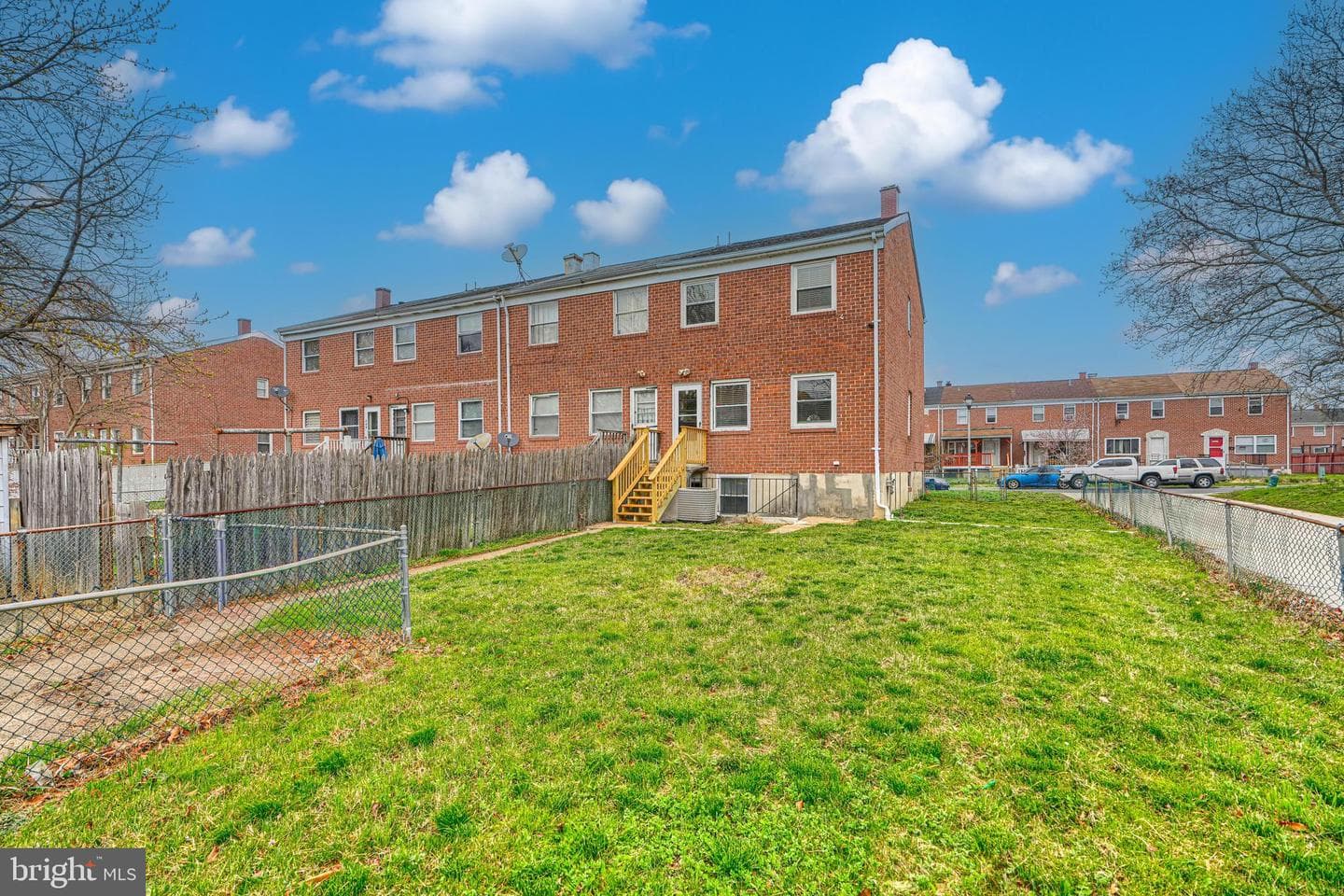 774 Seawall photo 39