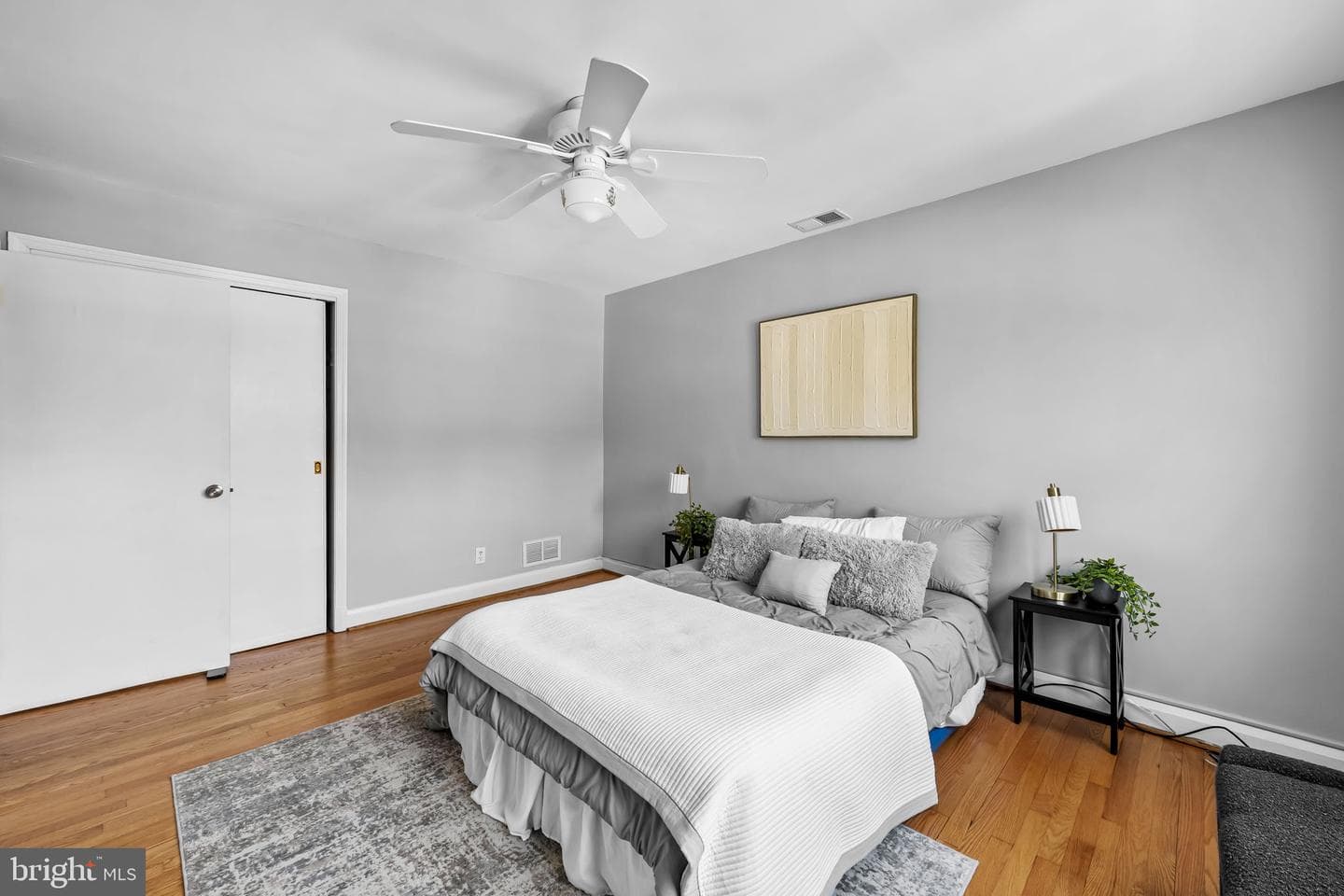 7049 Heathfield Road photo 15