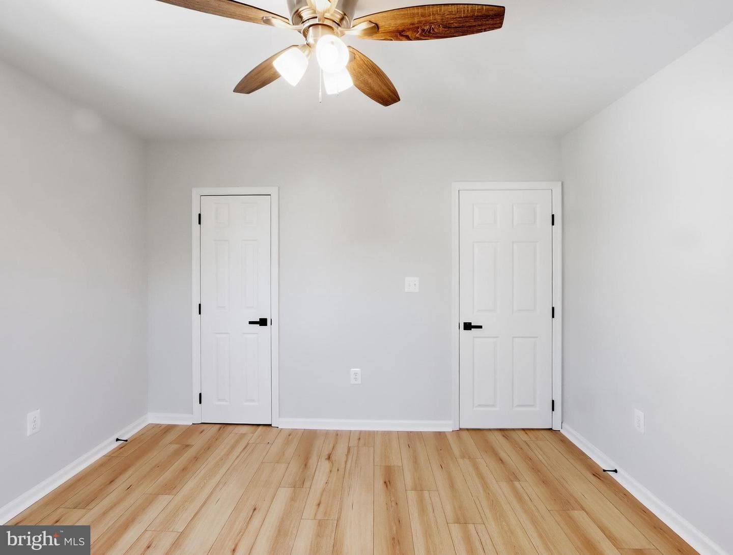 2502 Linwood Rd photo 18