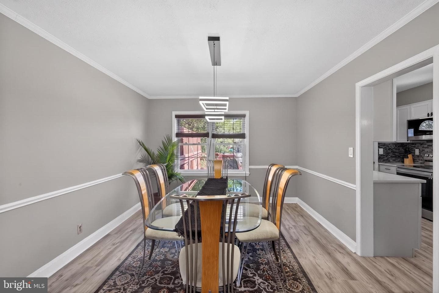 8131 Kirkwall Court photo 9