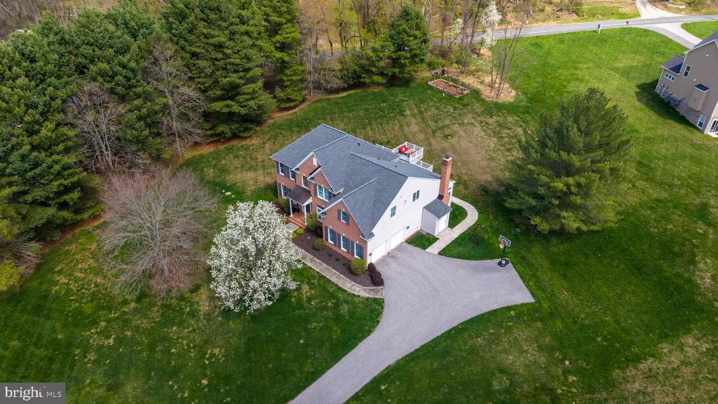 1231 Corbett Road photo 94