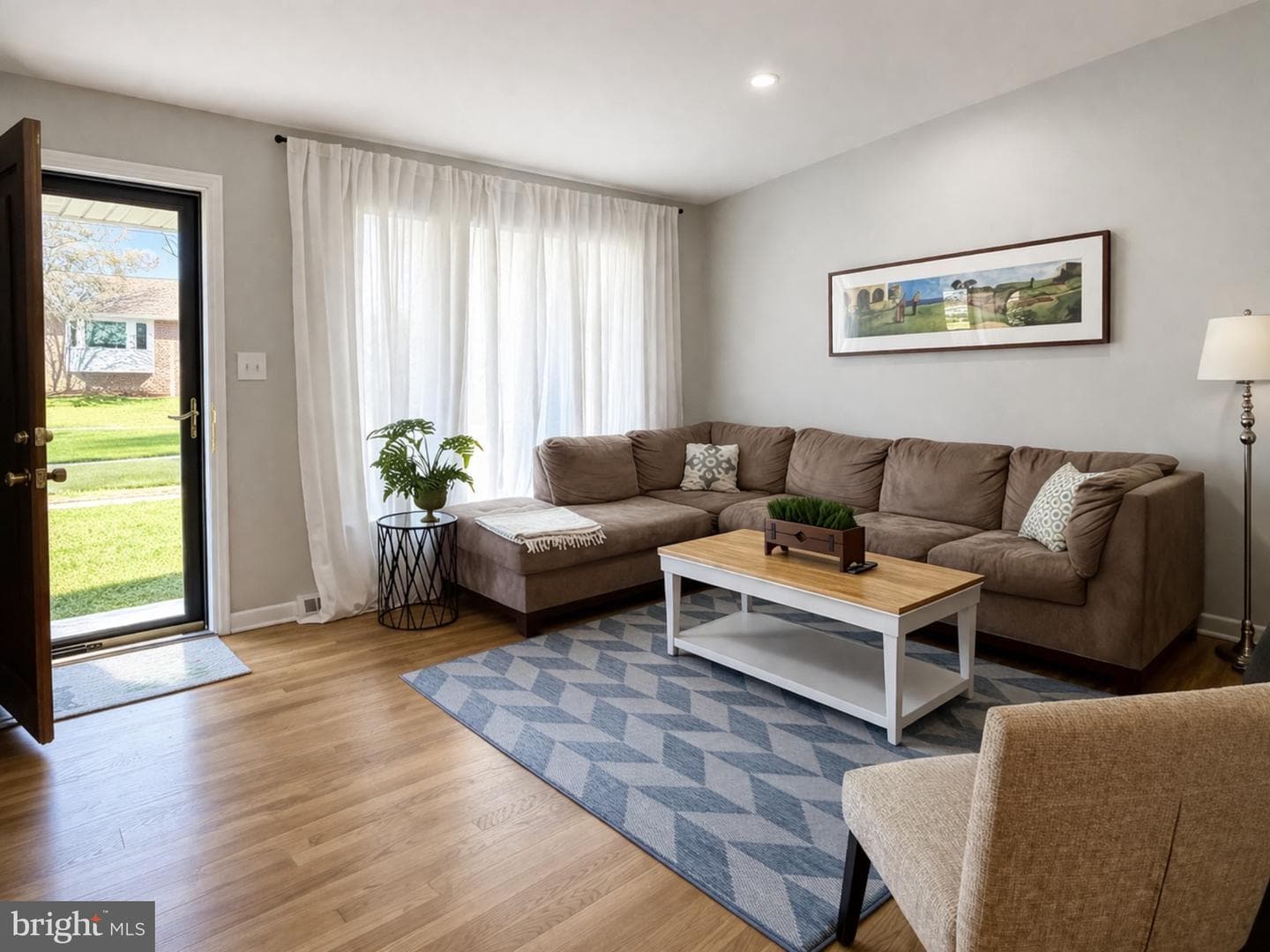 9800 Clanford Road photo 3
