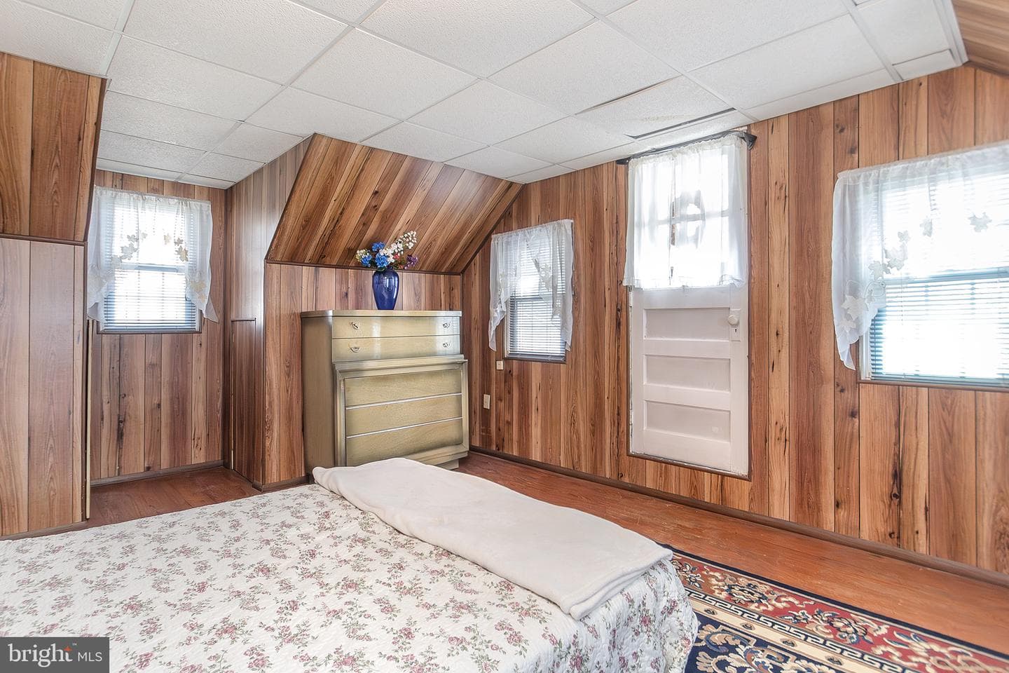 15914 Falls Road photo 22