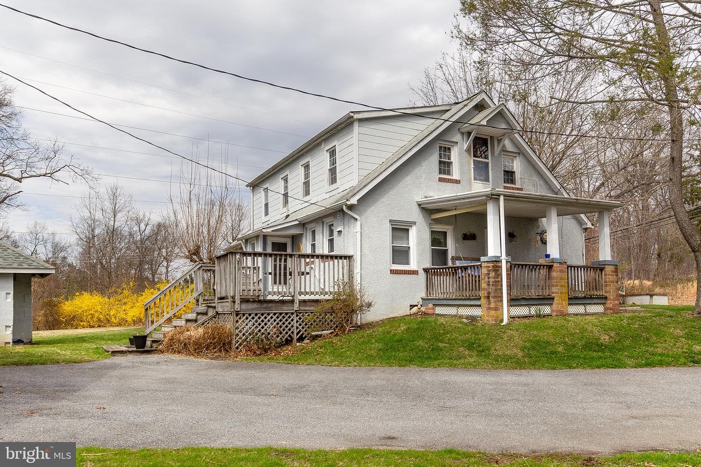 15914 Falls Road photo 37