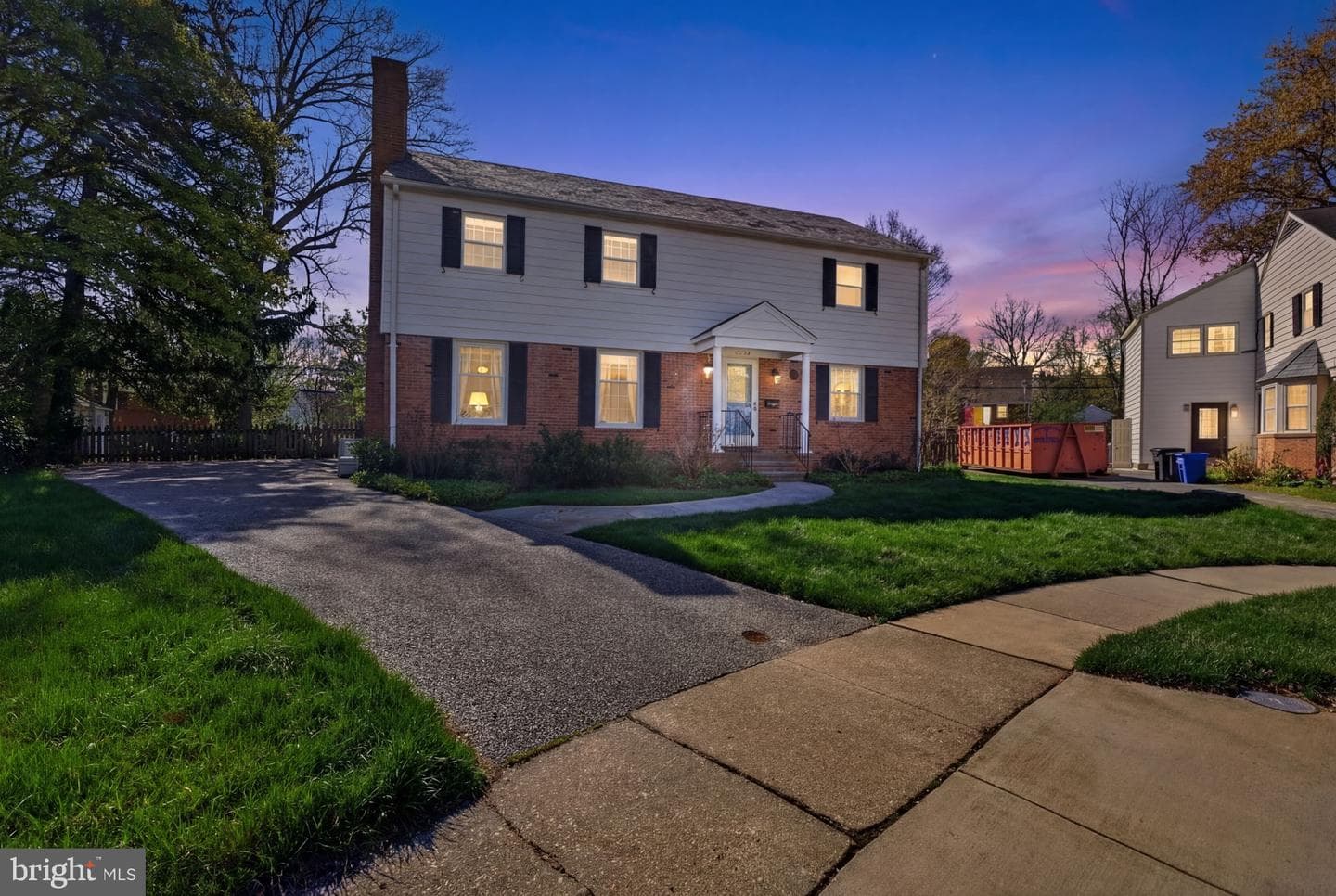 7000 Stoneleigh Court photo 82