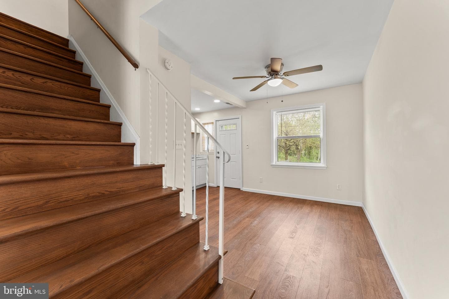245 Orville Road photo 7