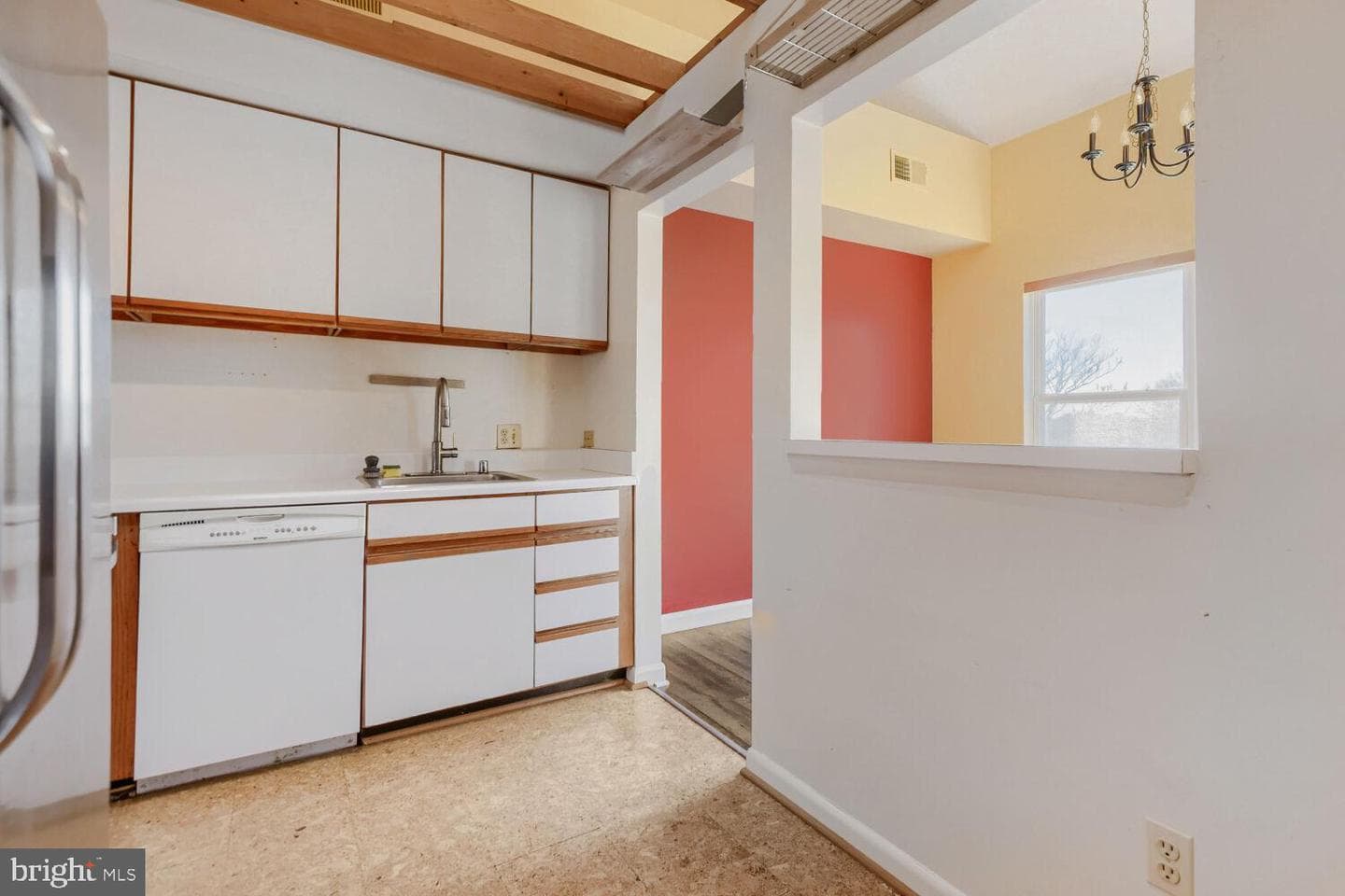 1803 Snow Meadow Lane #302 photo 4
