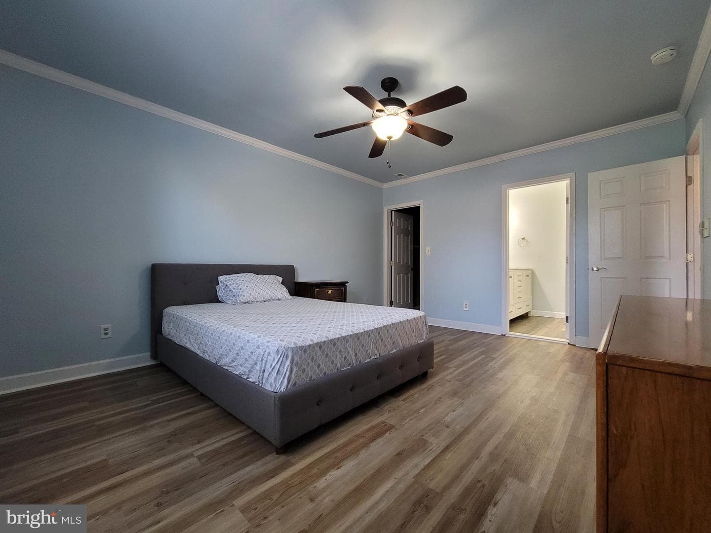 6 Elphin Court #201 photo 10