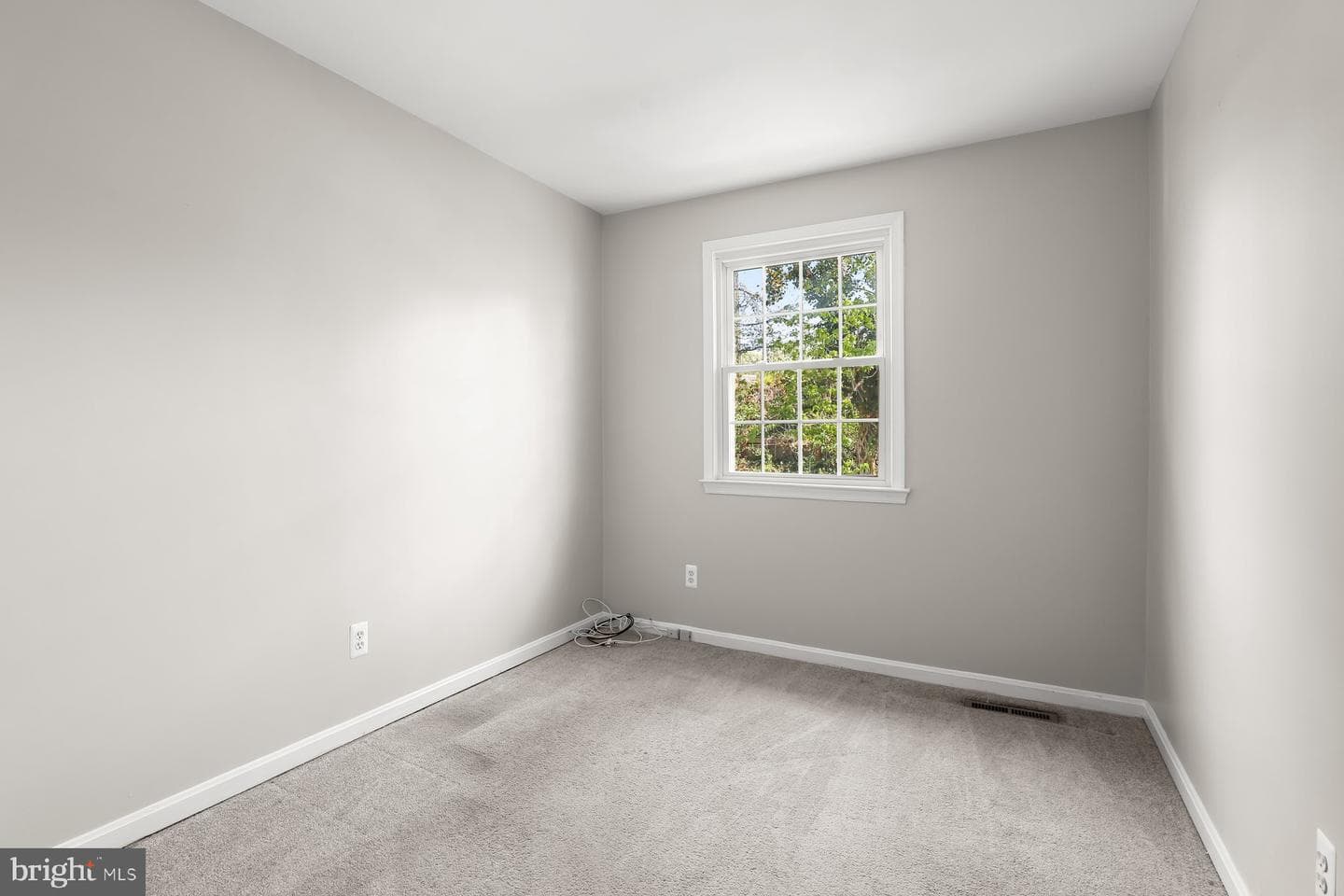 5827 Richardson Mews Square photo 20