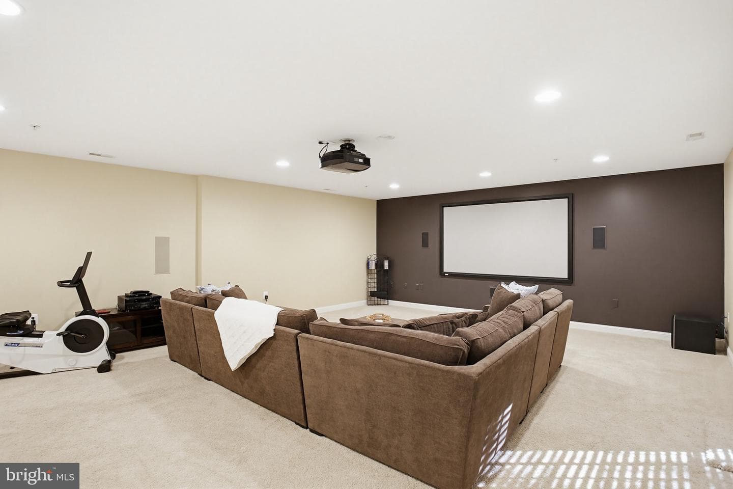 621 Dunloy Court photo 48