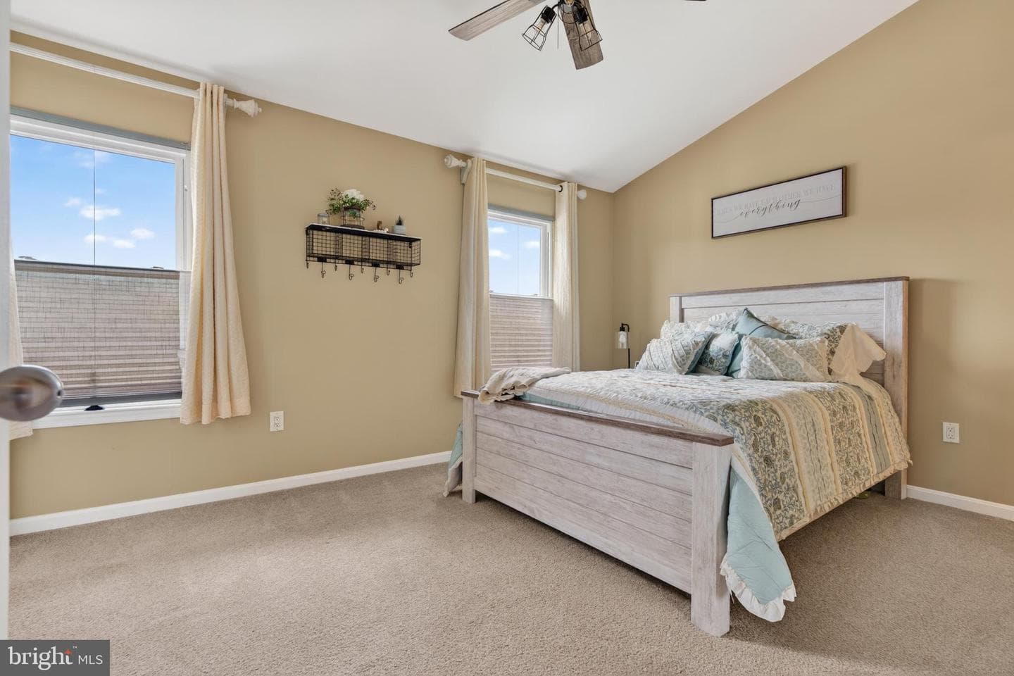 1154 Oakmoor photo 13