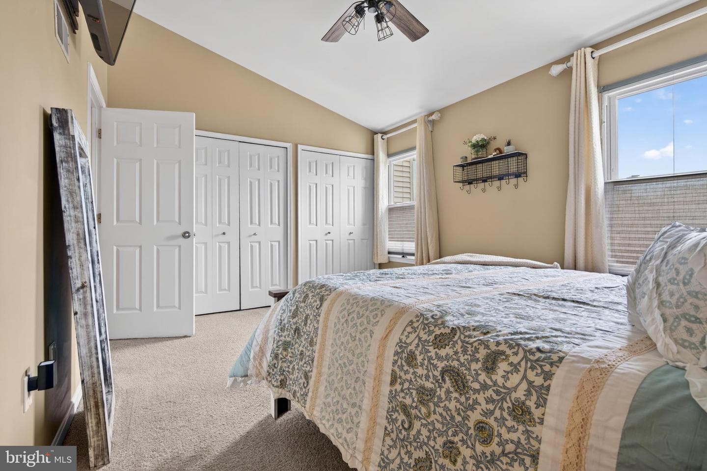 1154 Oakmoor photo 15