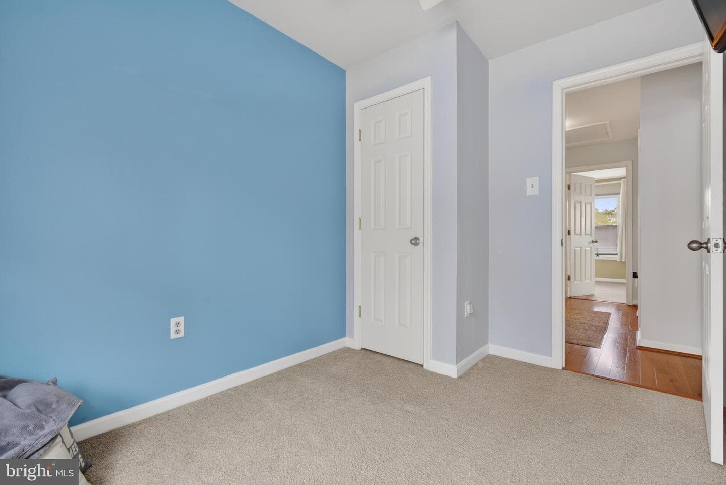 1154 Oakmoor photo 19