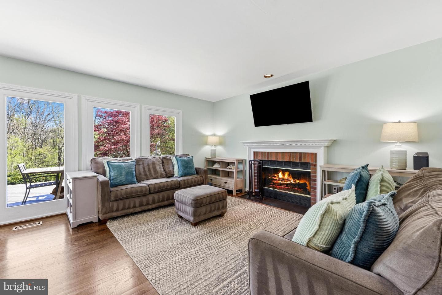 629 Coachmans Way photo 10