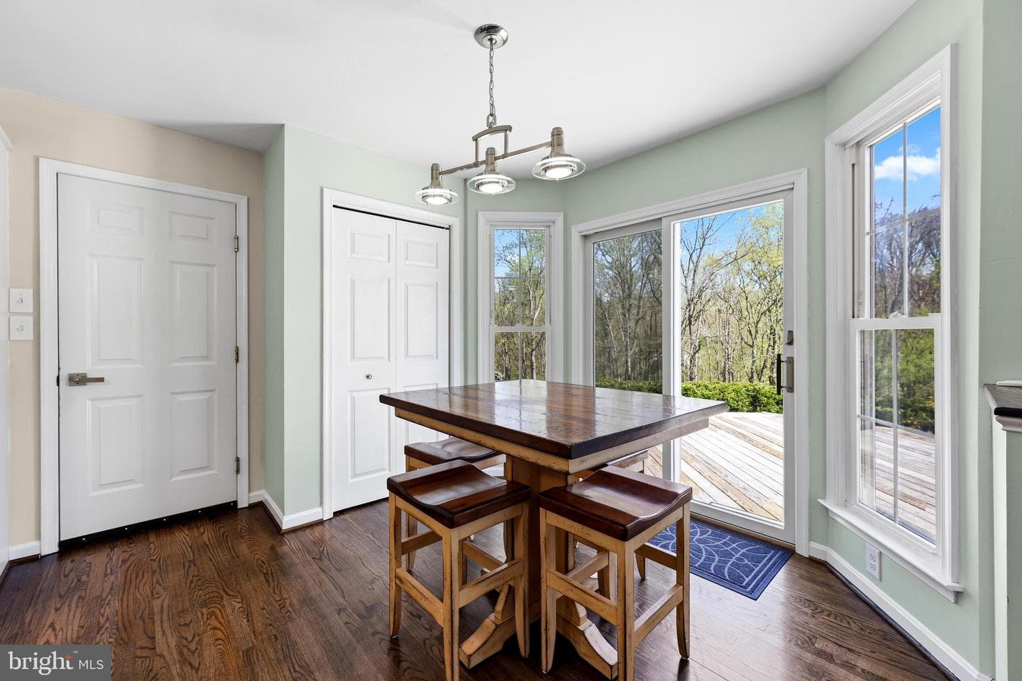 629 Coachmans Way photo 18