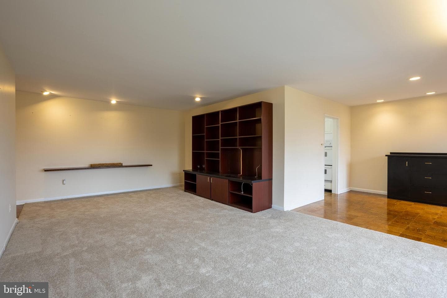 7 Slade Avenue #511 photo 10