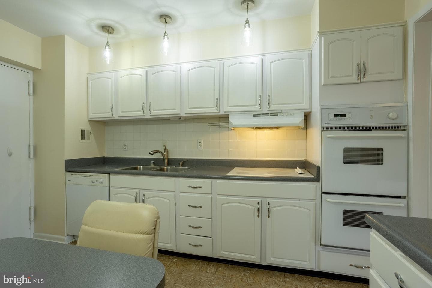 7 Slade Avenue #511 photo 16