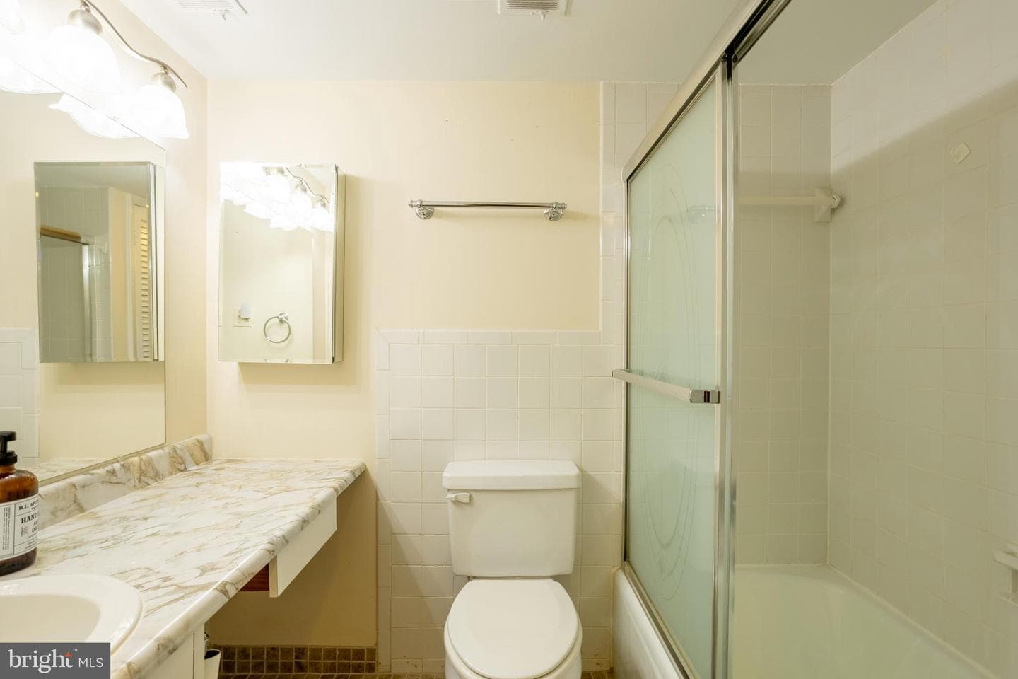 7 Slade Avenue #511 photo 23