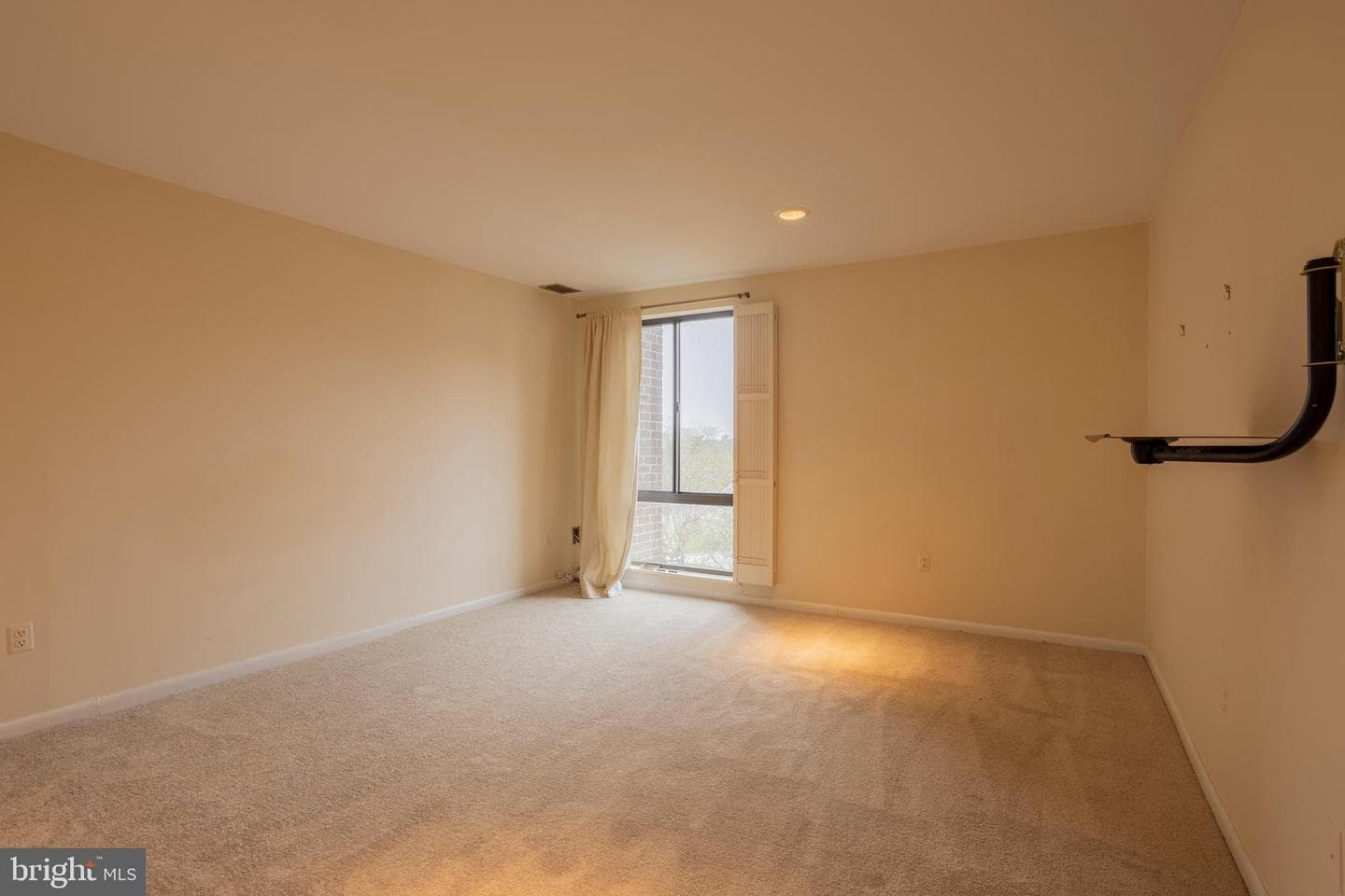 7 Slade Avenue #511 photo 30