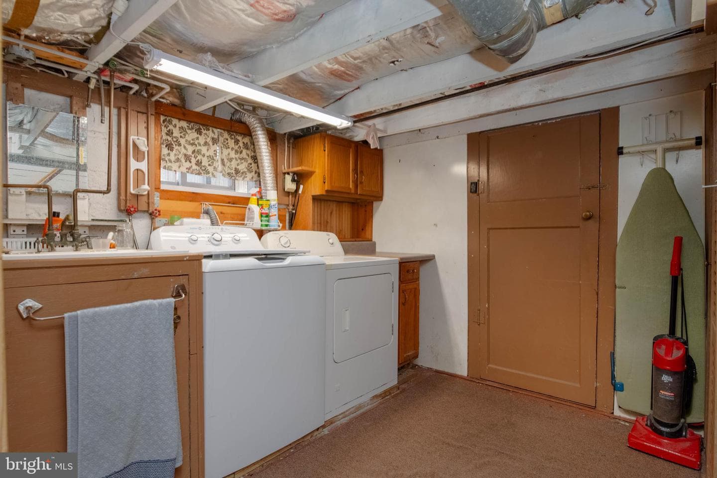 318 Lorraine Avenue photo 18