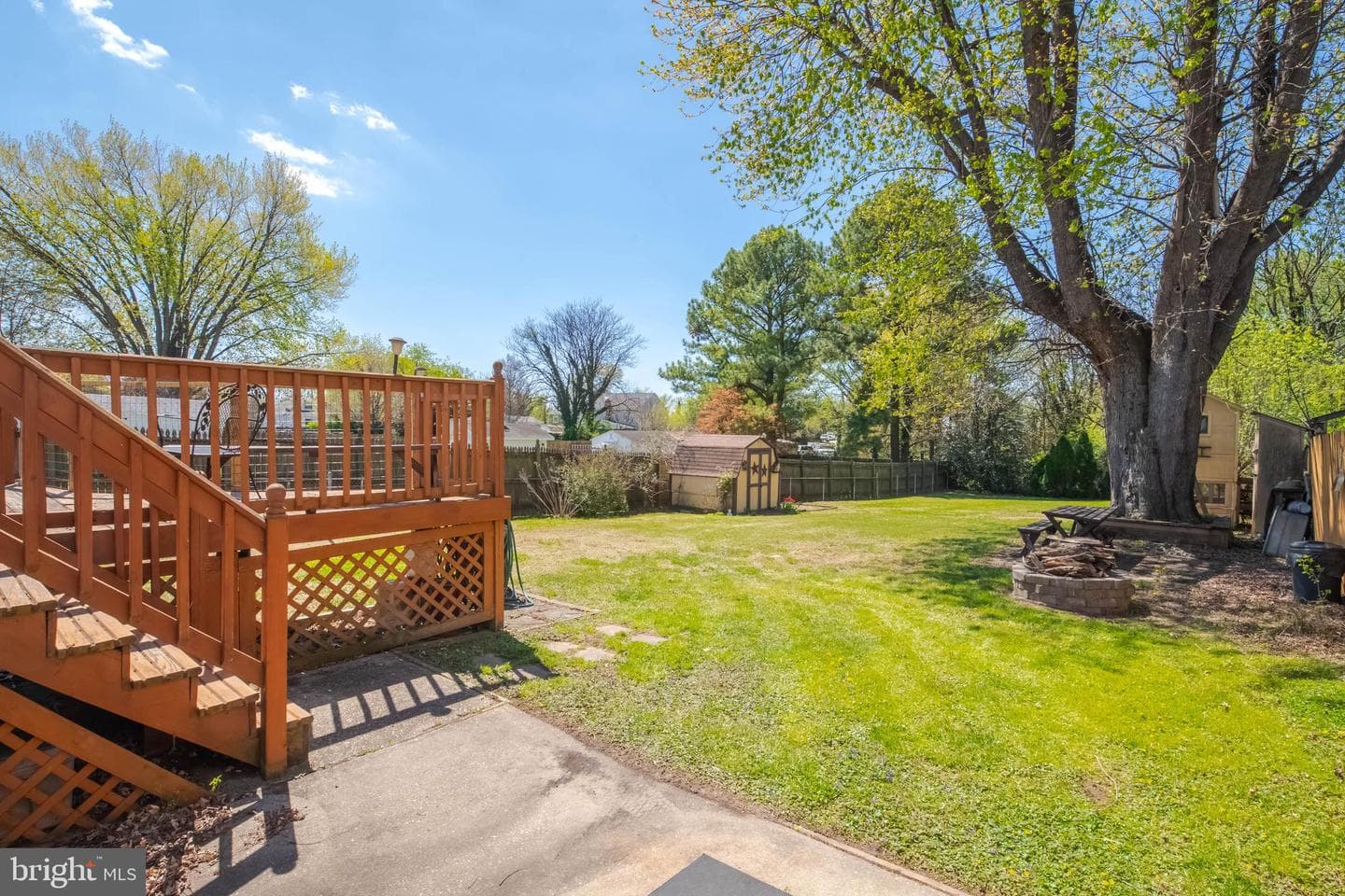 318 Lorraine Avenue photo 22