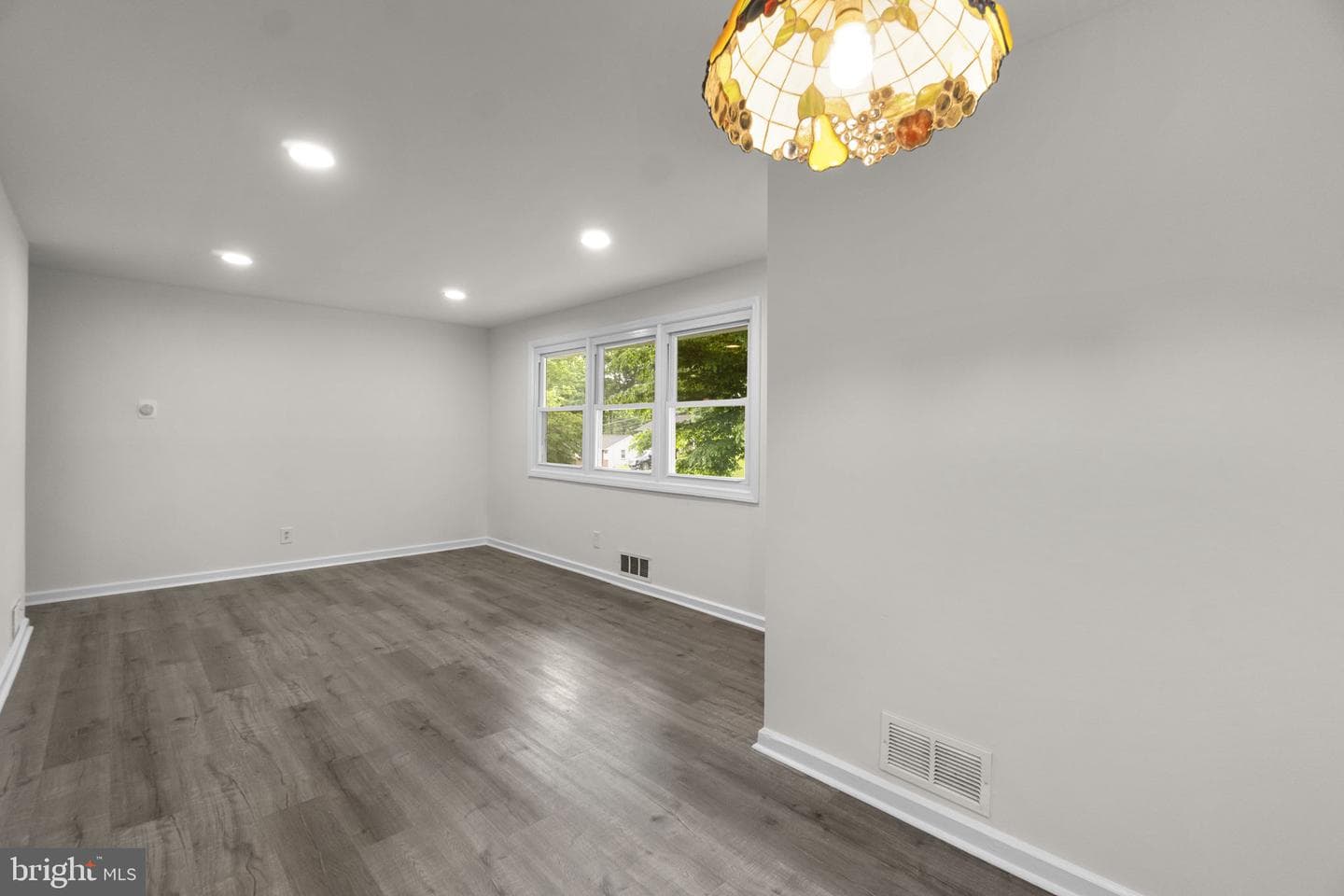 3658 Clifmar Road photo 15