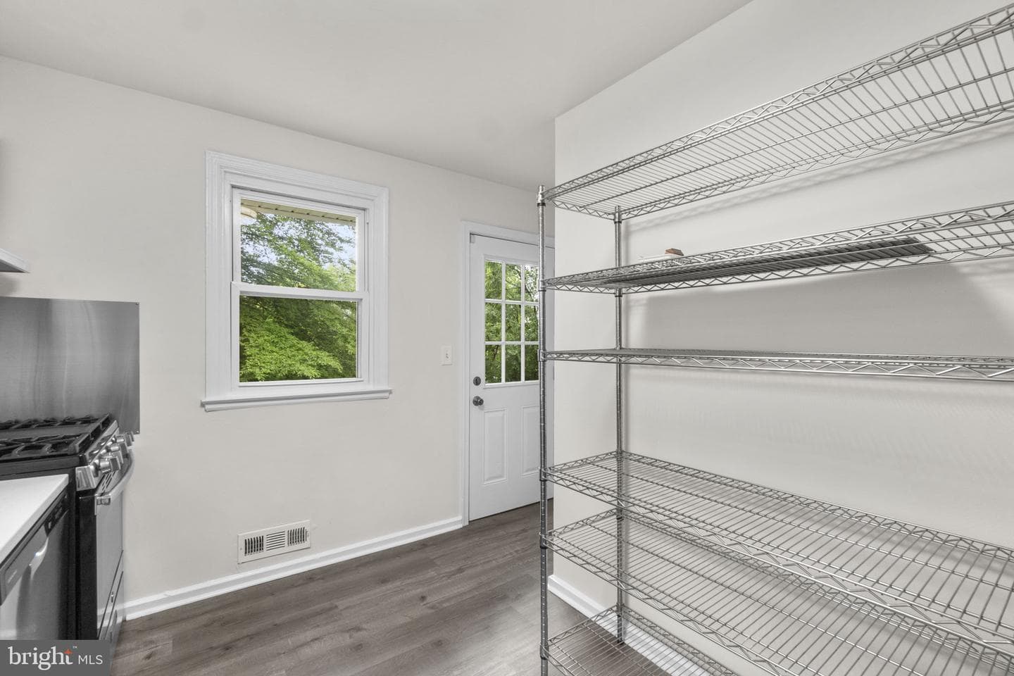3658 Clifmar Road photo 19