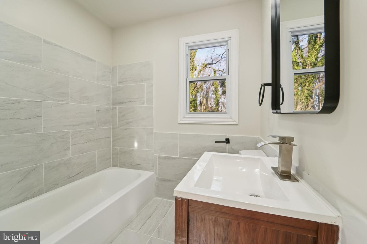 27 Pelczar Avenue photo 15
