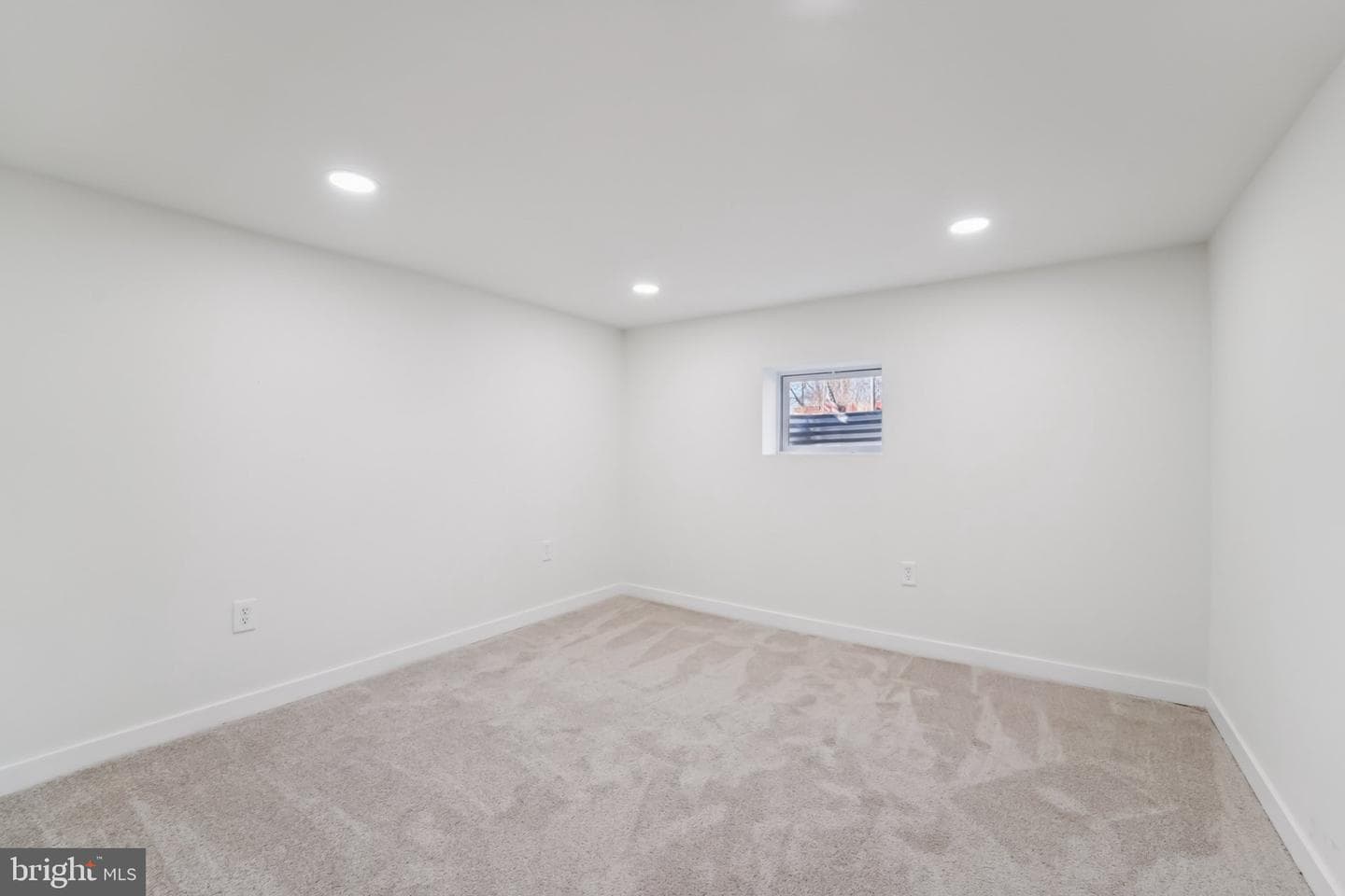 27 Pelczar Avenue photo 30