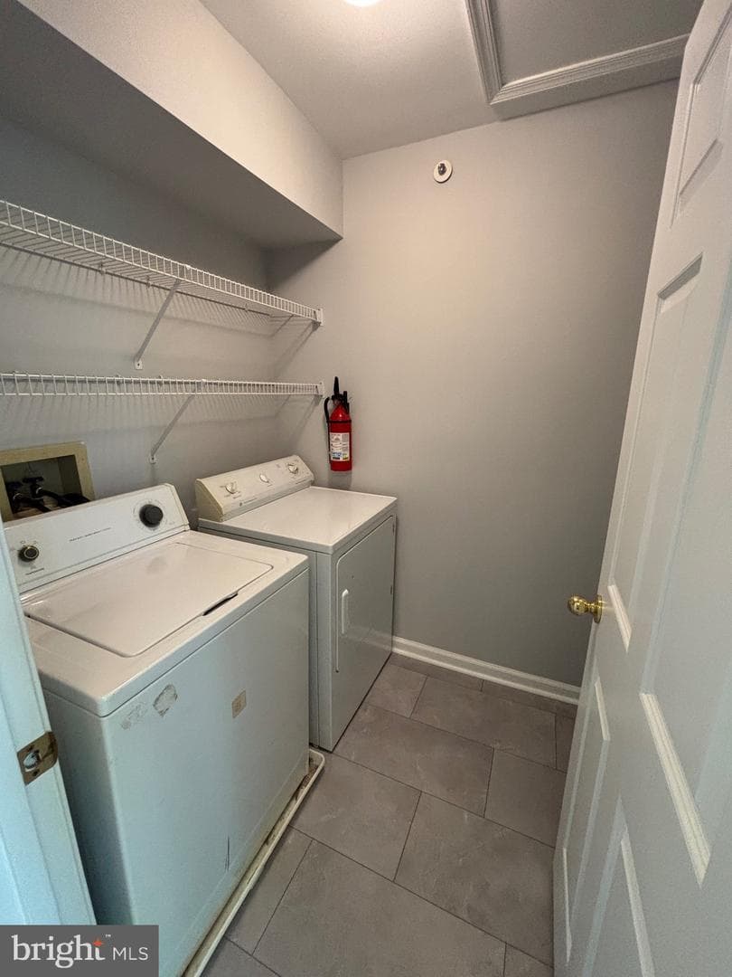 4409 Silverbrook Lane #304 photo 18