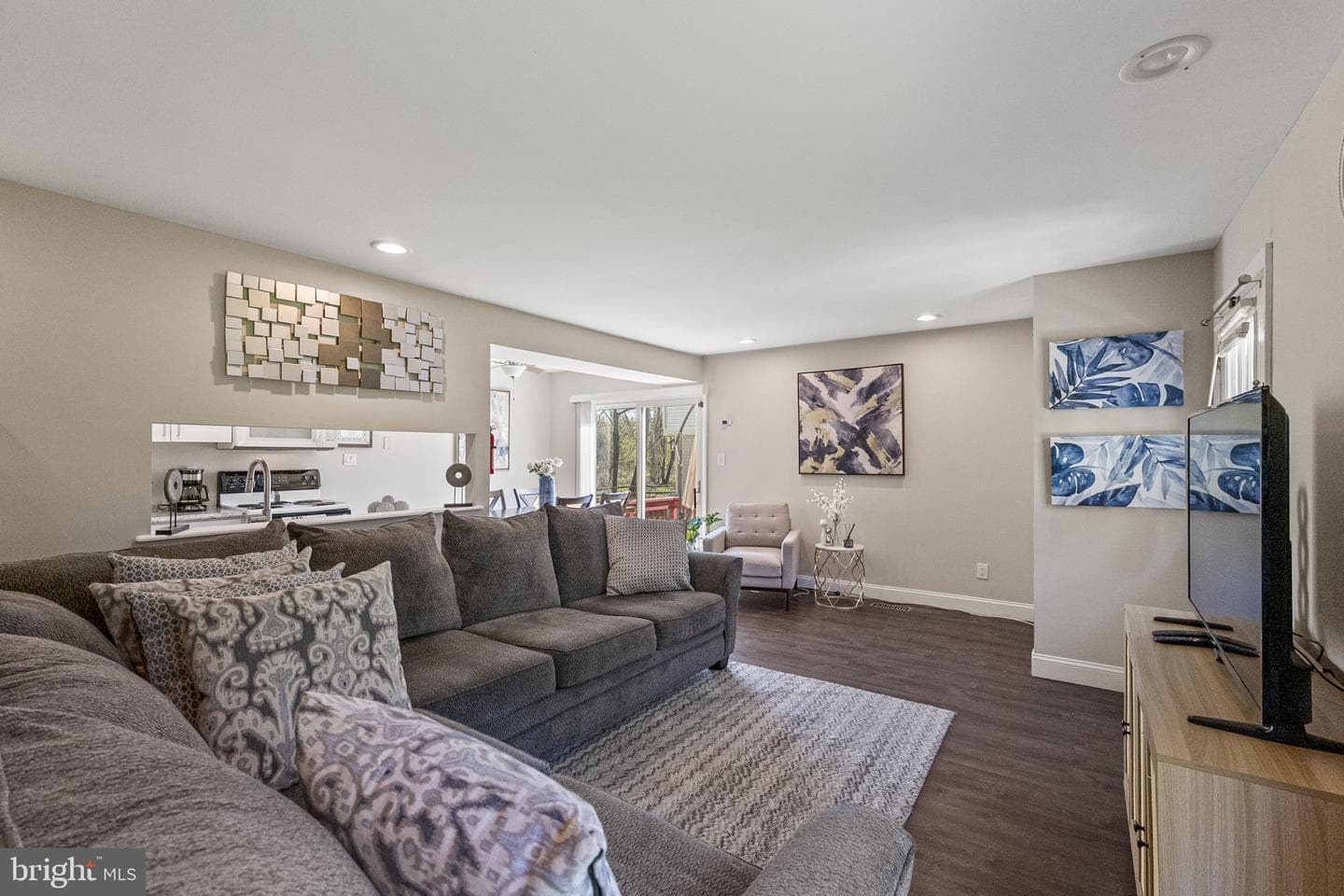 17 Woodenbridge Court #c photo 9