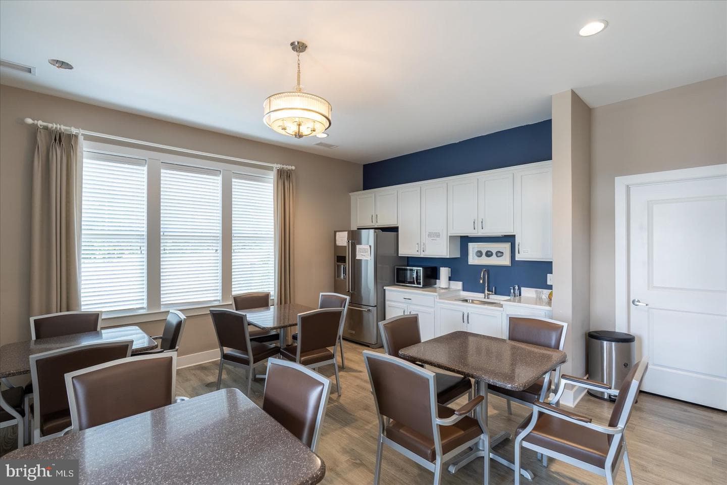620 Quarry View Court #405 photo 10