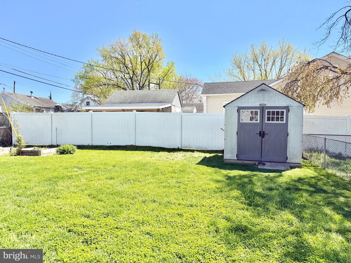 557 Compass Road photo 27