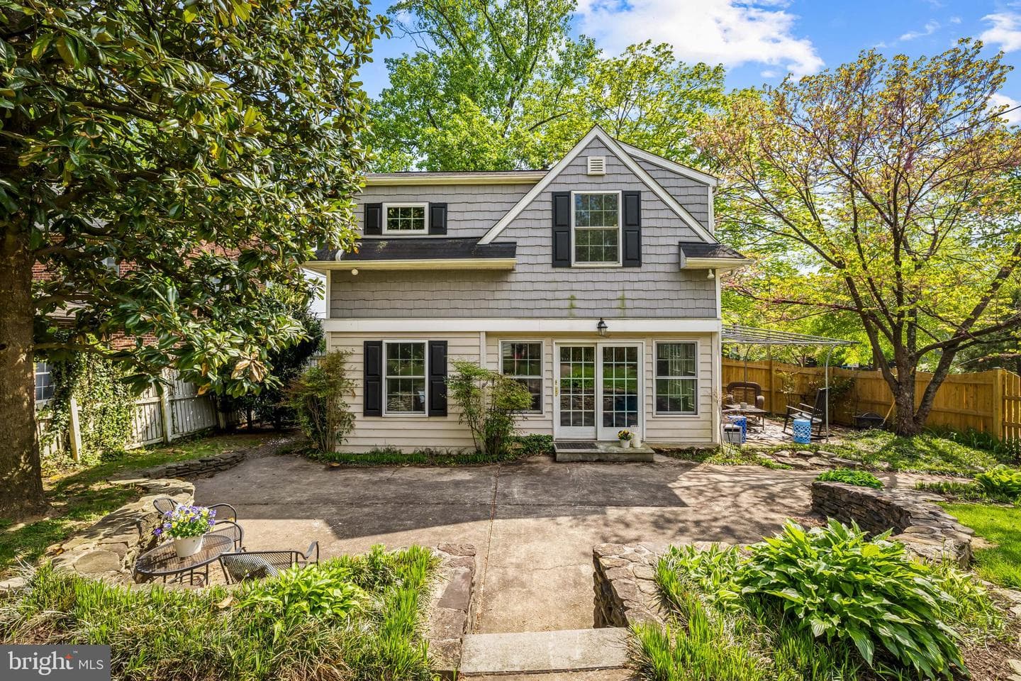 700 Regester Avenue photo 4