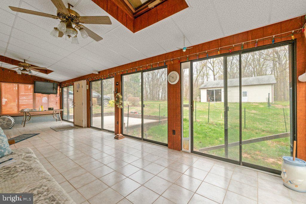 21119 Ridge Road photo 13