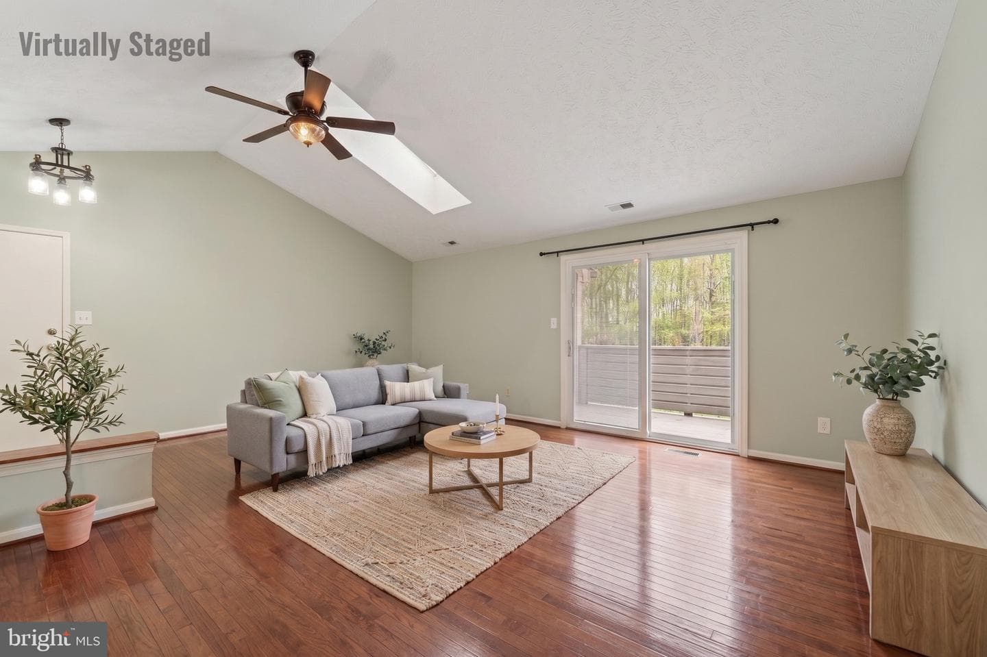 216 Long Cove Lane #j photo 4