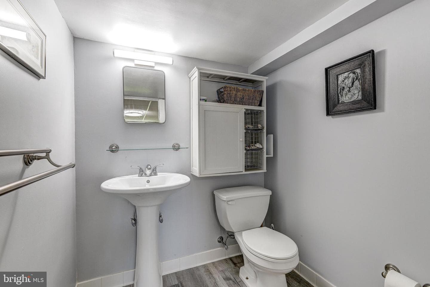 3915 Longmoor Circle photo 32