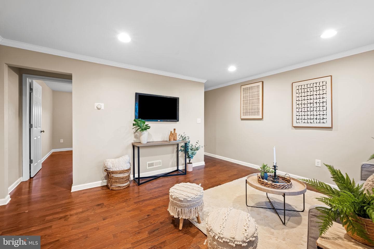 1817 Dunmere Road photo 6