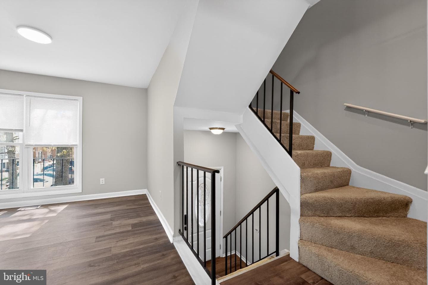 26 Maple Hollow Court photo 12