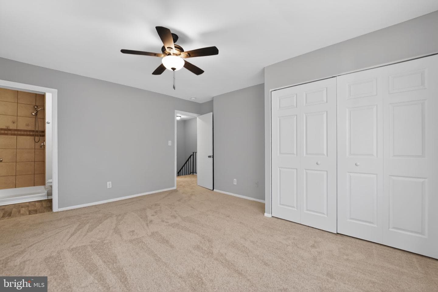 26 Maple Hollow Court photo 24