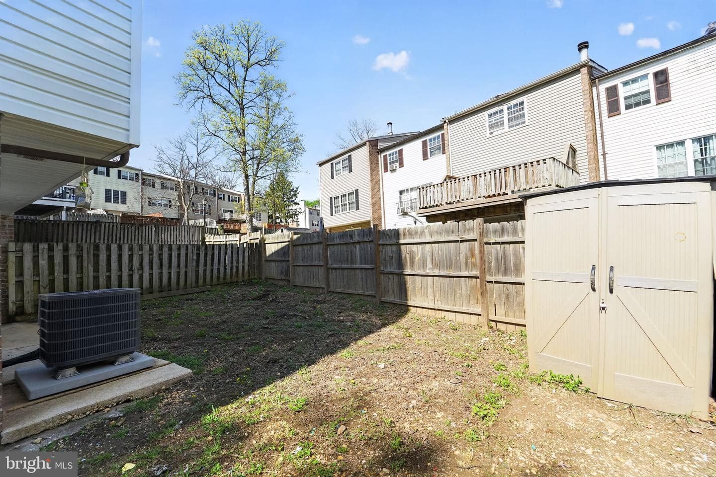 26 Maple Hollow Court photo 29