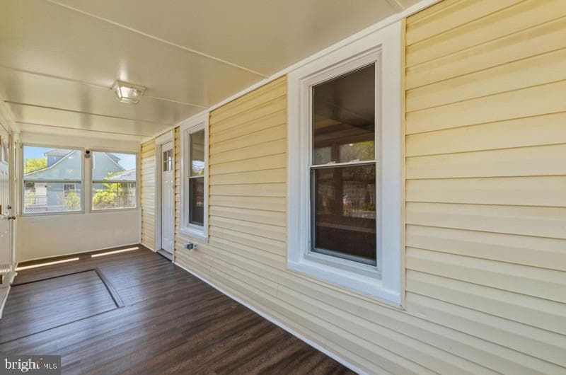 5907 Queen Anne Street photo 6