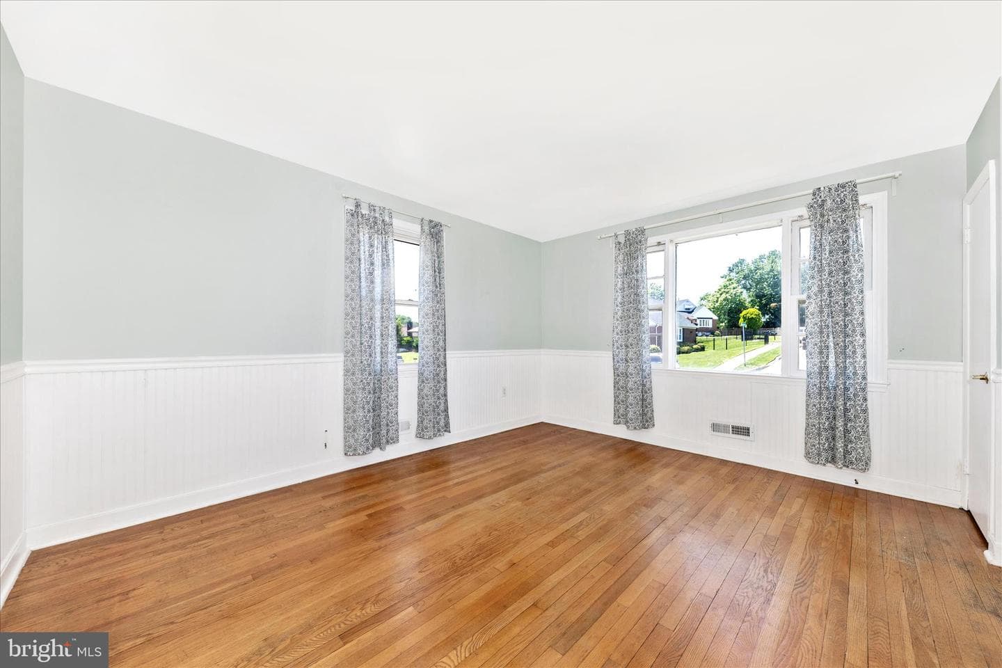 5811 Daybreak Terrace photo 5