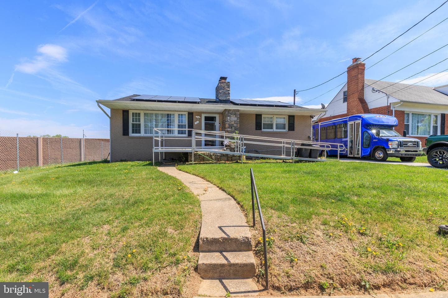 111 Delrey Avenue photo 3