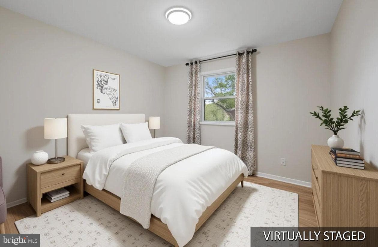 14009 Blenheim Road N photo 35