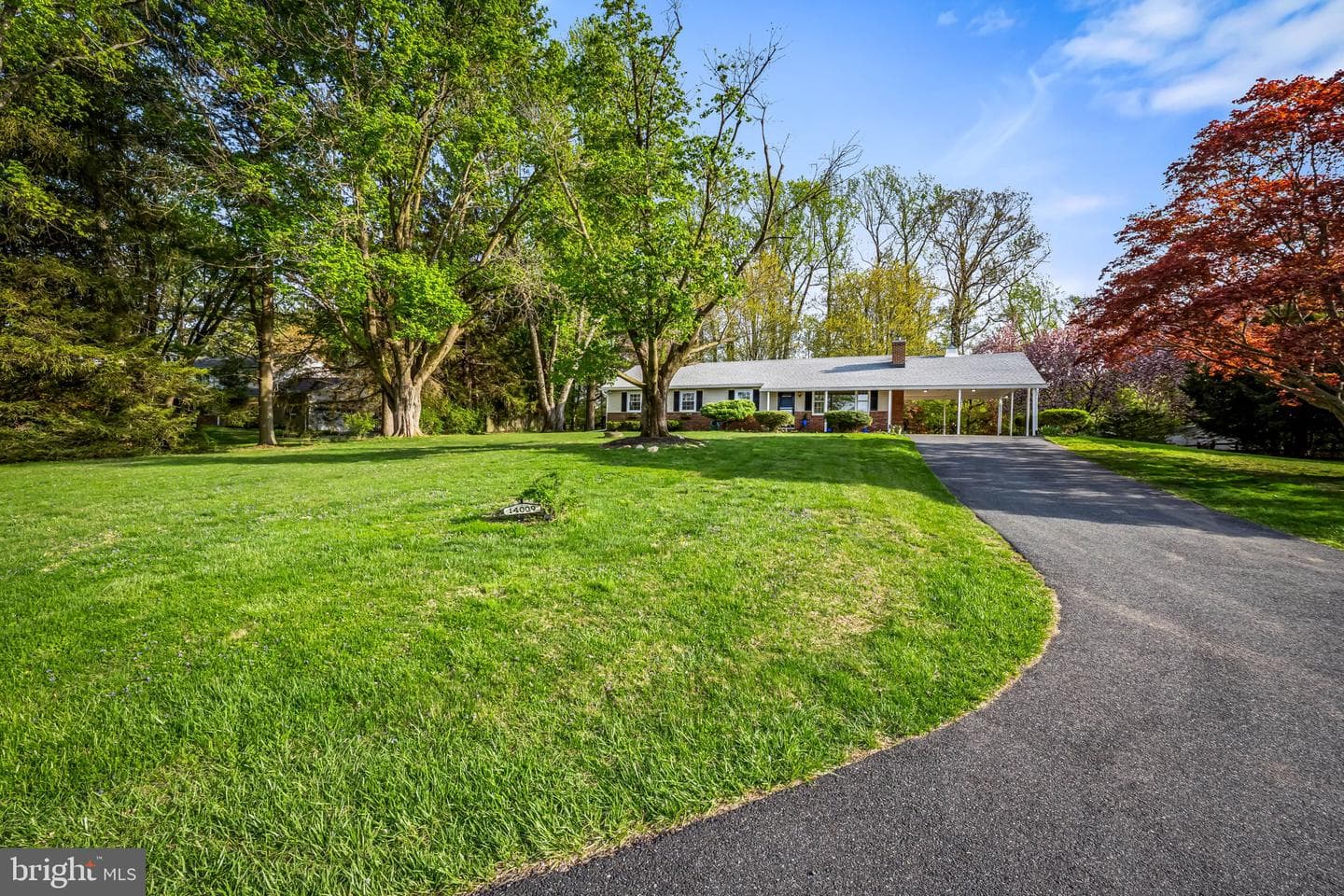 14009 Blenheim Road N photo 9