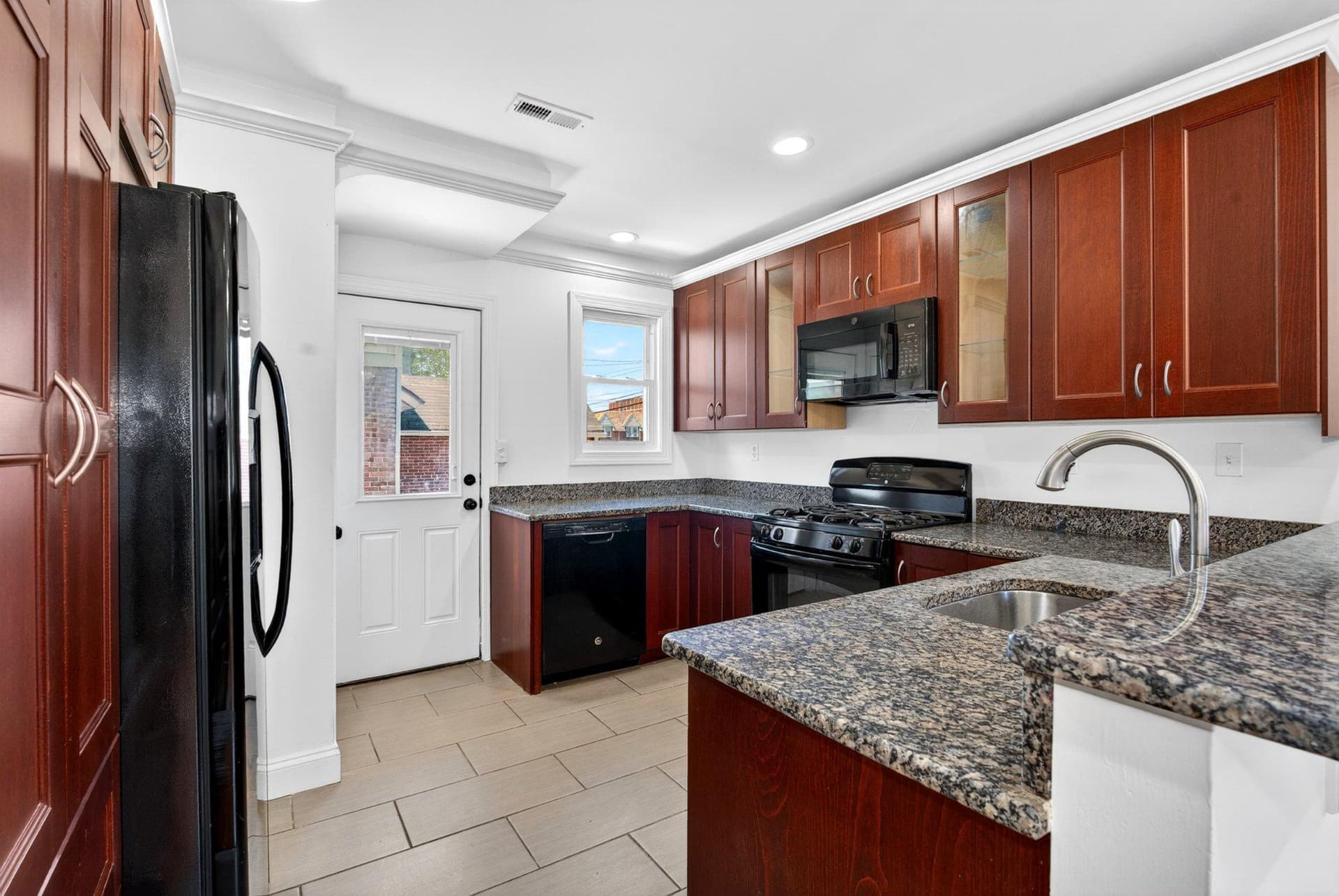 62 Yorkway photo 9